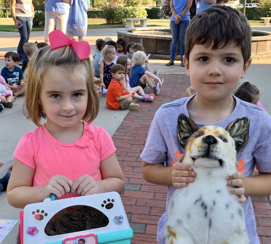 HUNTERSVILLE — Father Alfonso Gámez blessed stuffed animals and pictures of the children’s pets on the Feast Day of St. Francis of Assisi at St. Mark Church preschool. (Photos by Mary Stapleton.)