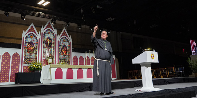 Eucharistic Congress opens